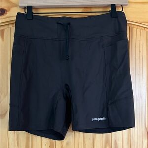 Patagonia Women's Endless Run 6” Black Shorts